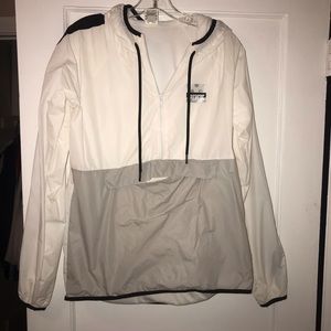 Victoria’s Secret-Pink Windbreaker